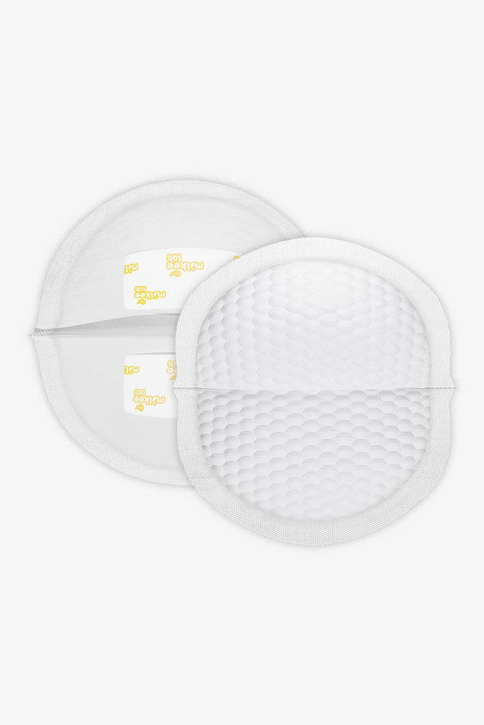 Shapee Disposable Nursing Pads in various pack sizes including 30, 60, and 120 pieces for breastfeeding, overnight, and potty training use2